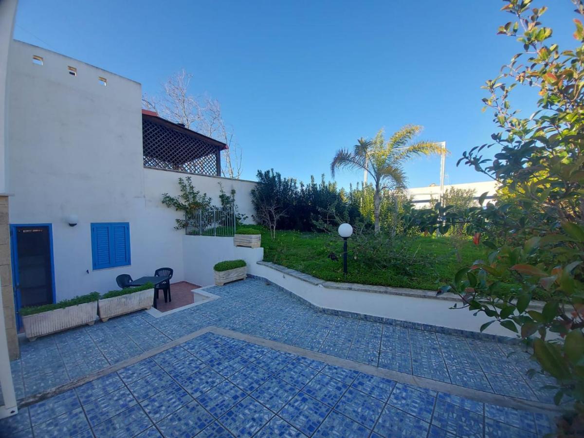 Casa Luna Torre dell'Orso Exterior foto